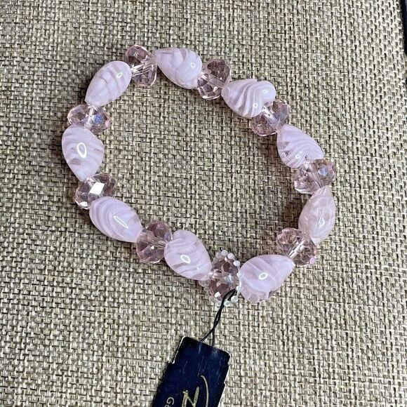 NWT Birch Hill Pink Bracelet Stretch Genuine Crystal Heart-Shaped - Picture 4 of 5